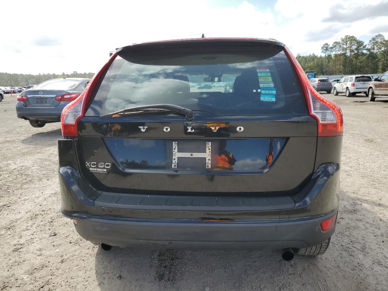 2018 Volvo XC60 - Image 6