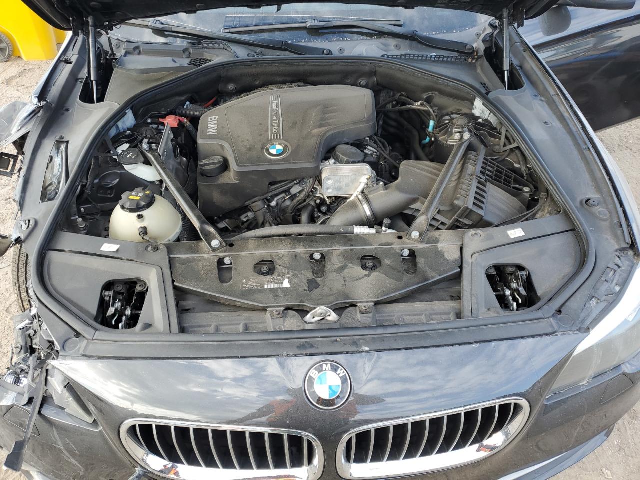 WBA5A5C52FD519038 2015 BMW 528 I