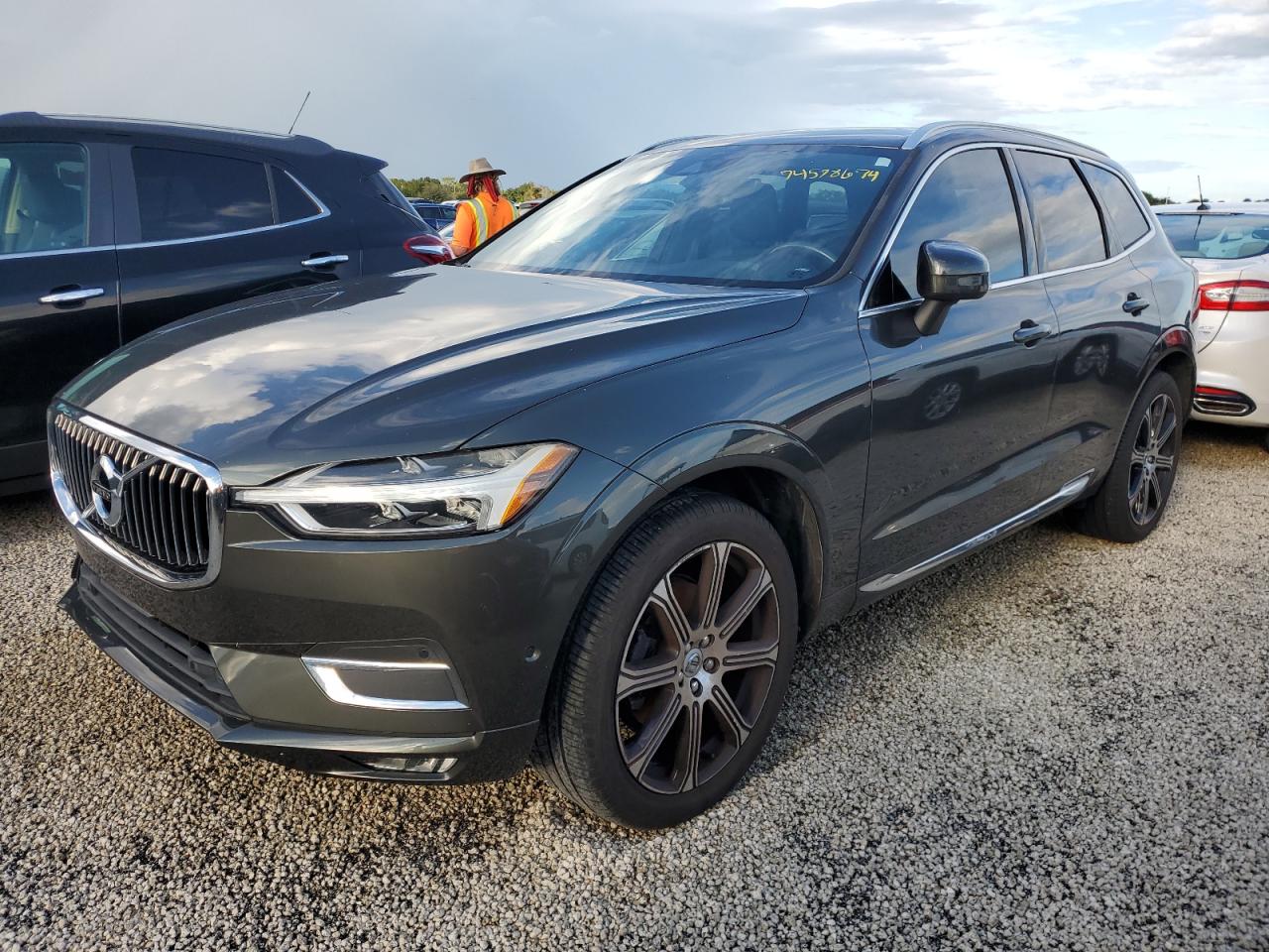 LYV102DL8KB192486 2019 VOLVO XC60 - Image 1