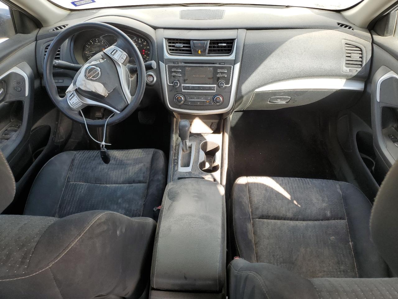2017 Nissan Altima - Image 8