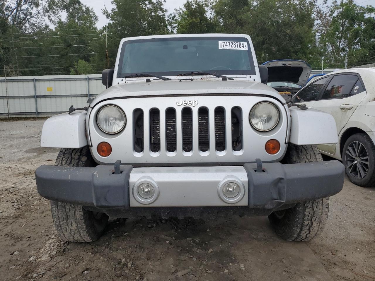 2012 Jeep Wrangler - Image 5
