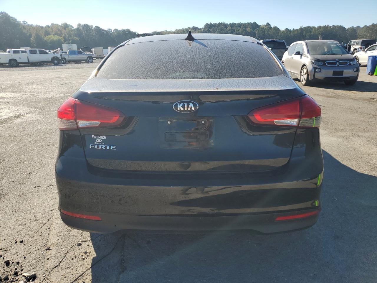 2018 Kia Forte Lx VIN: 3KPFK4A70JE238513 Lot: 75501234