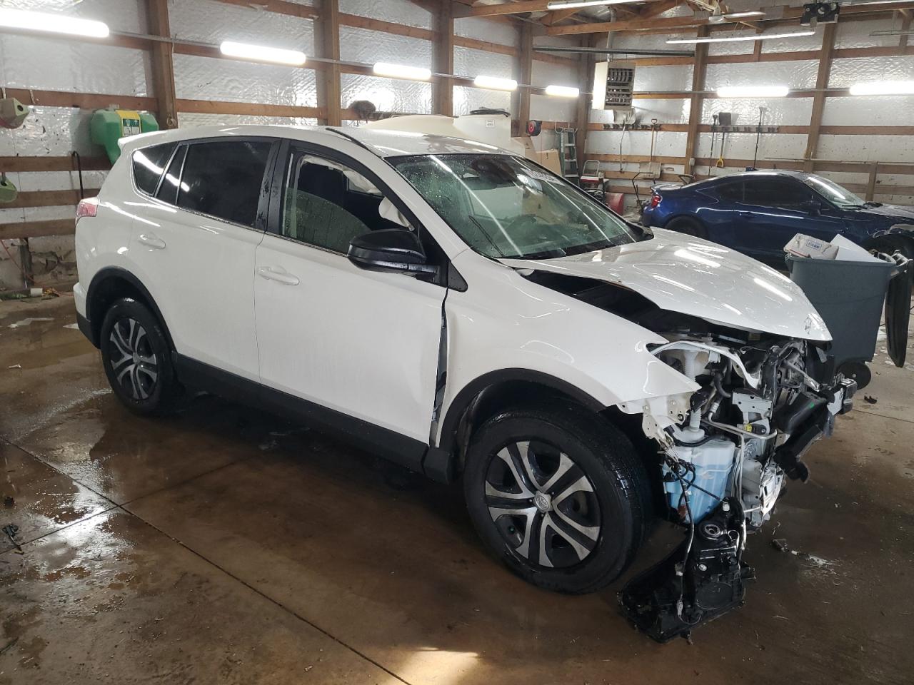 2018 Toyota RAV 4 - Image 4