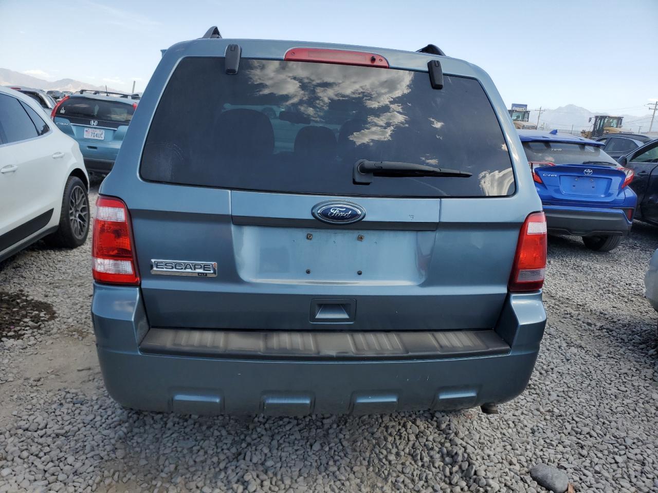 1FMCU0D78AKA93571 2010 Ford Escape Xlt