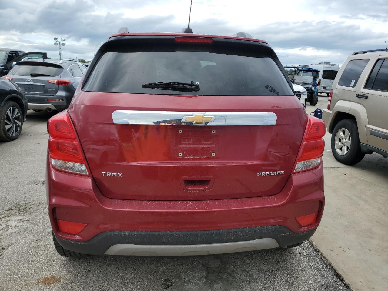 3GNCJMSB3LL263534 2020 Chevrolet Trax Premier