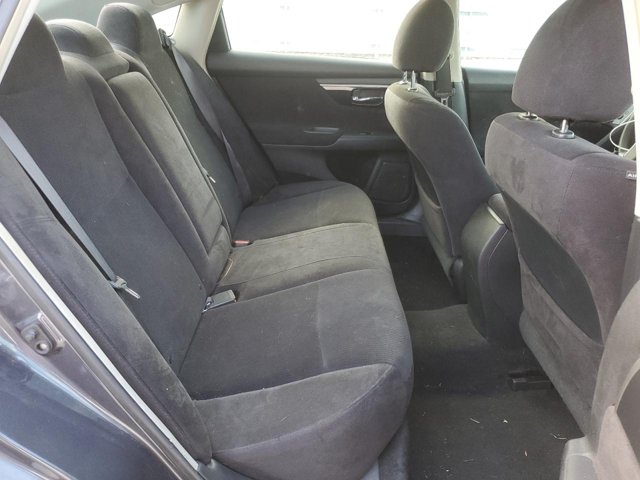 2013 Nissan Altima - Image 10