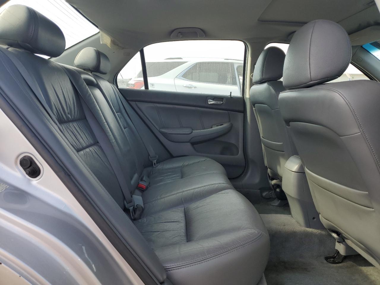 2007 Honda Accord - Image 10