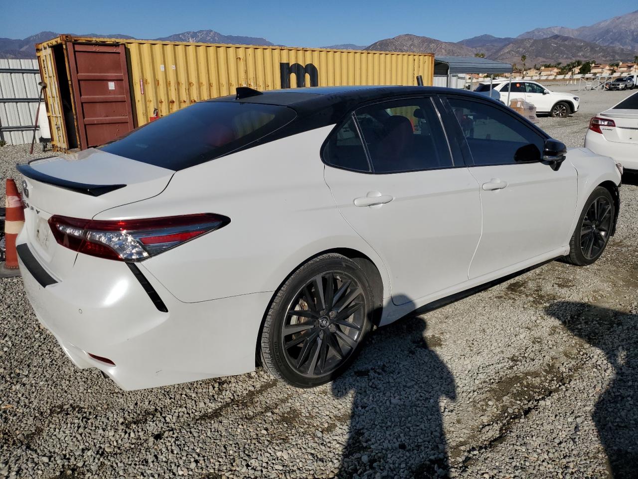 2018 Toyota Camry - Image 3