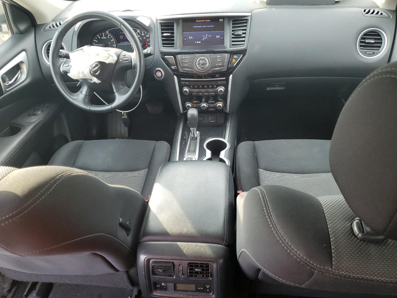 2018 Nissan Pathfinder - Image 8