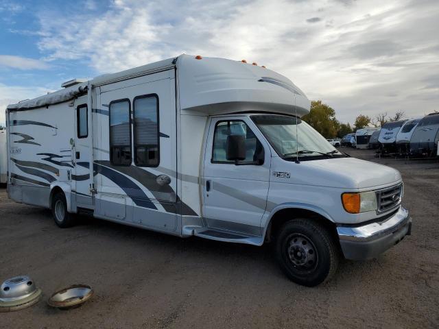 2006 Ford Econoline E450 Super Duty Cutaway Van