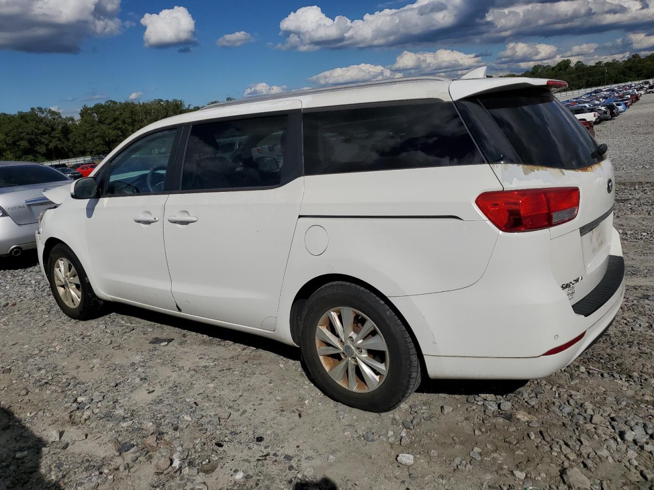 KNDMB5C10G6190001 2016 KIA SEDONA - Image 2