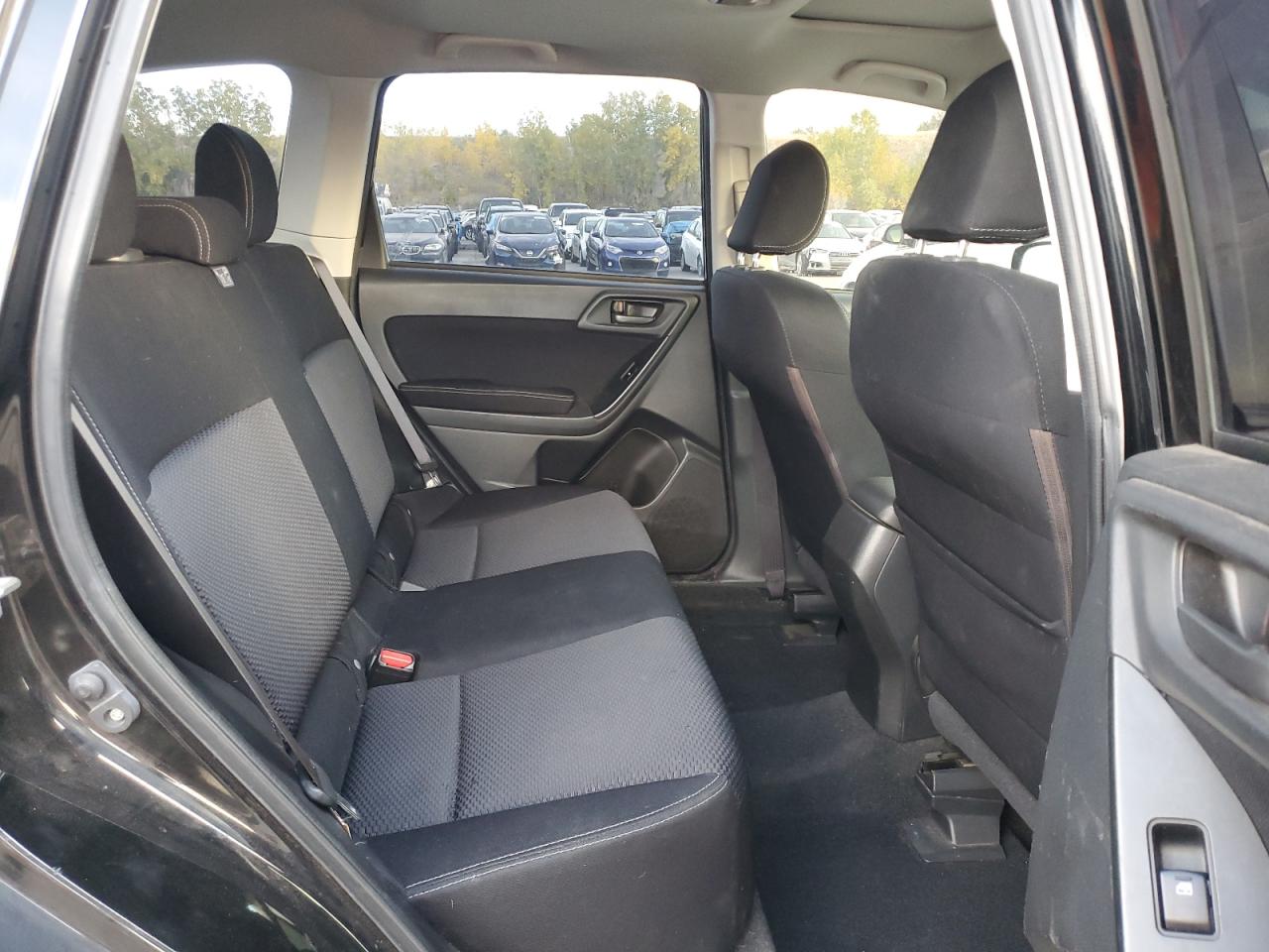 2014 Subaru Forester - Image 11