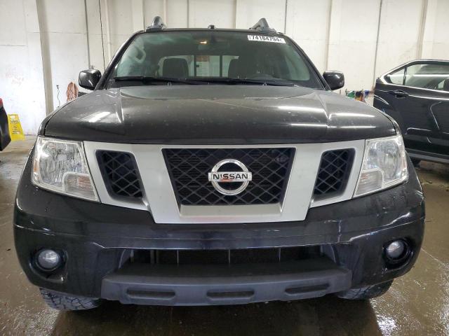  NISSAN FRONTIER 2020 Чорний