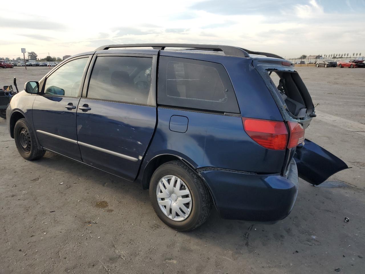 2004 Toyota Sienna Ce VIN: 5TDZA23C04S150599 Lot: 78439734