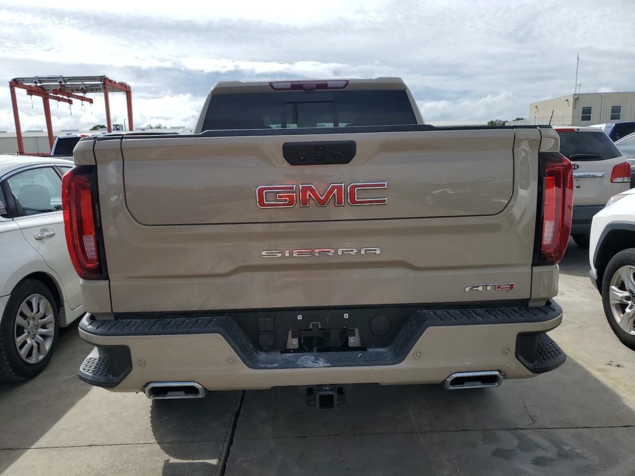 1GTUUEE87PZ134544 2023 GMC Sierra K1500 At4