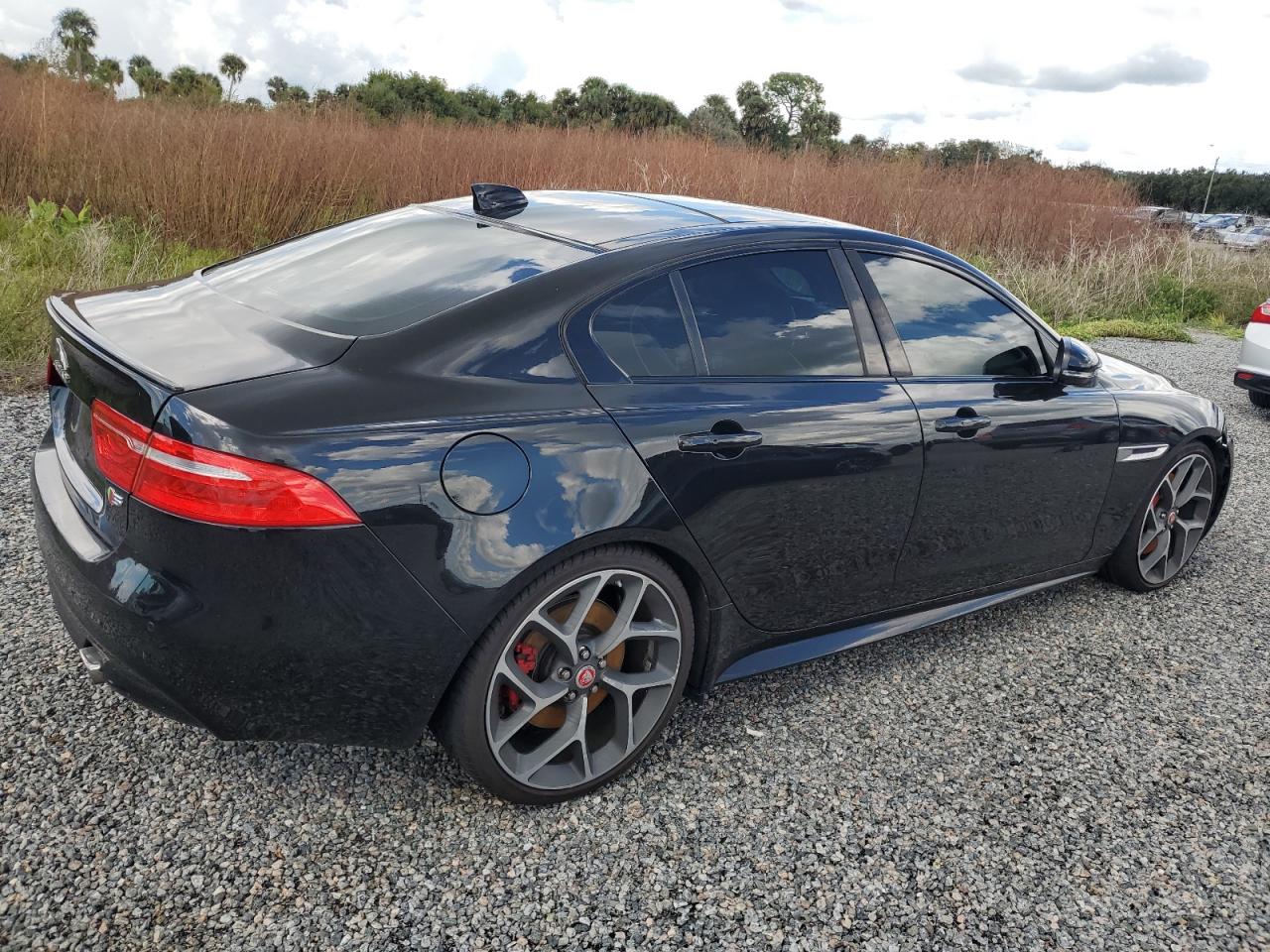 2018 Jaguar XE - Image 3