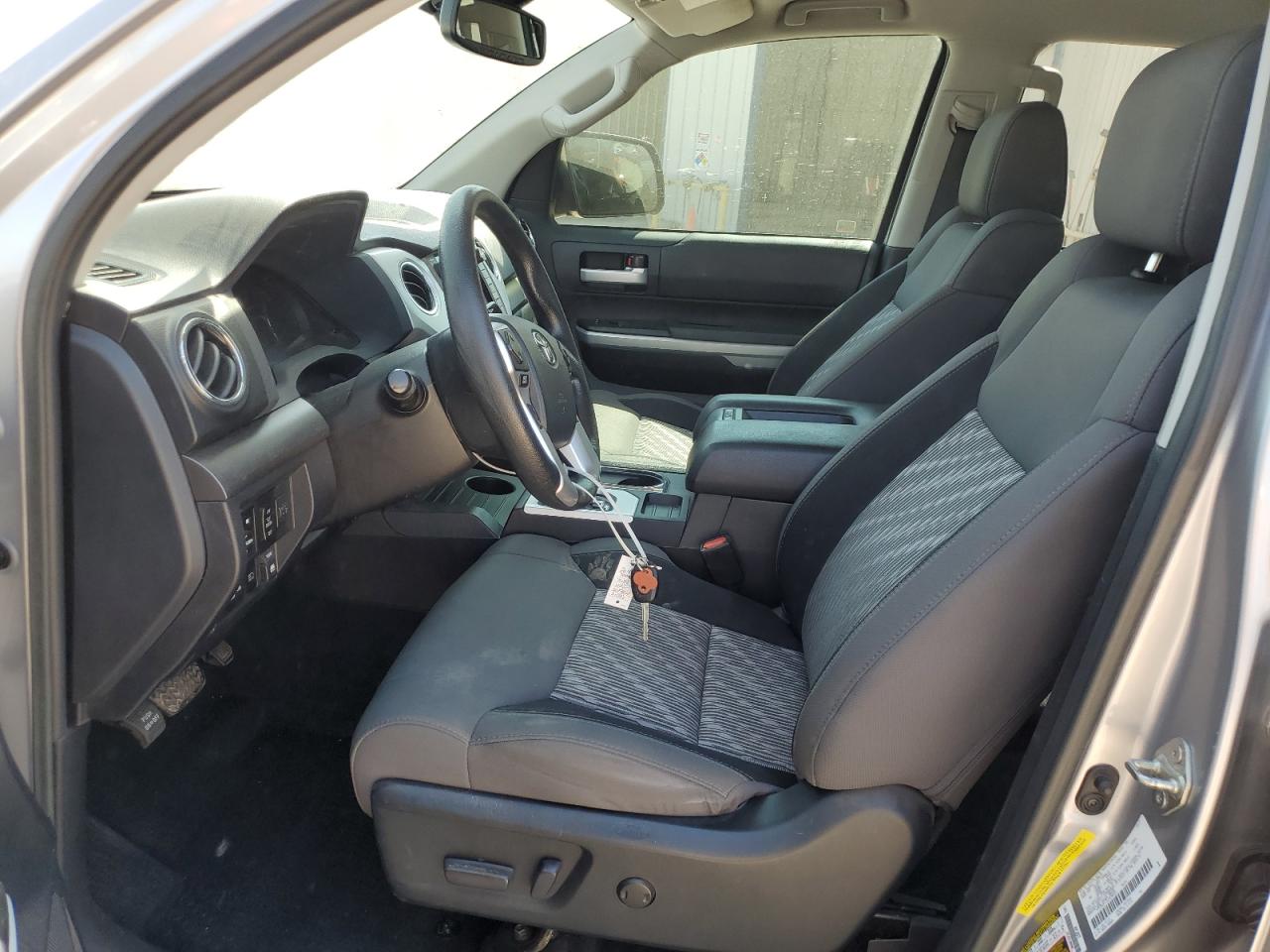 2018 Toyota Tundra - Image 7