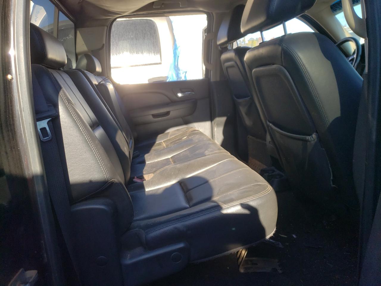 2009 Chevrolet Silverado - Image 11