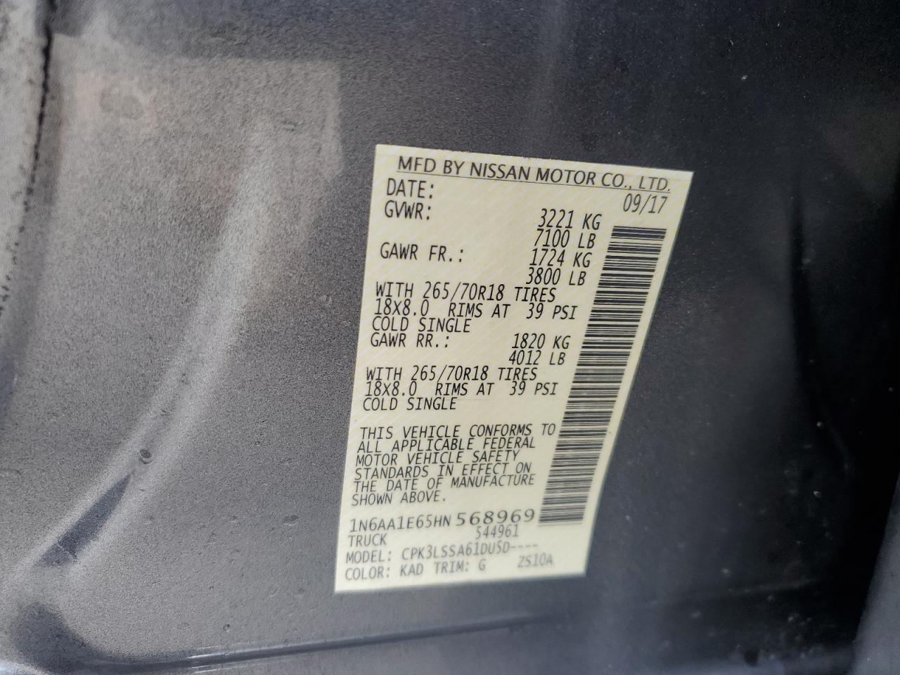 1N6AA1E65HN568969 2017 Nissan Titan Sv