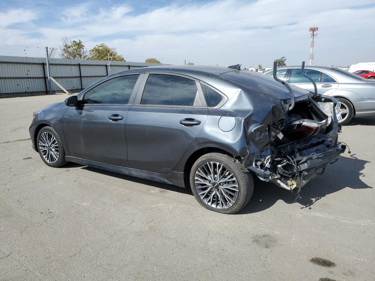 2023 Kia Forte - Image 2