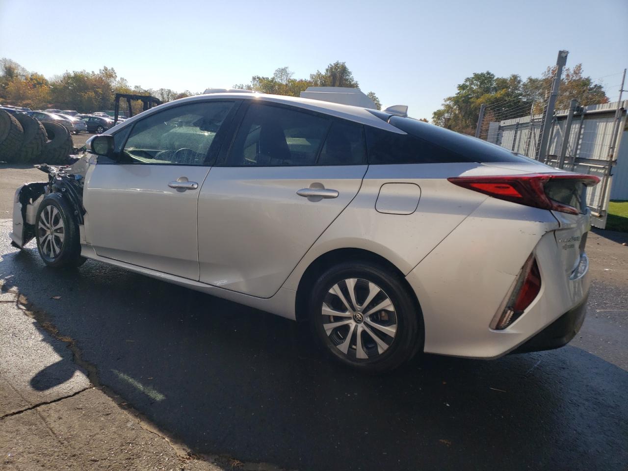 2021 Toyota Prius - Image 2