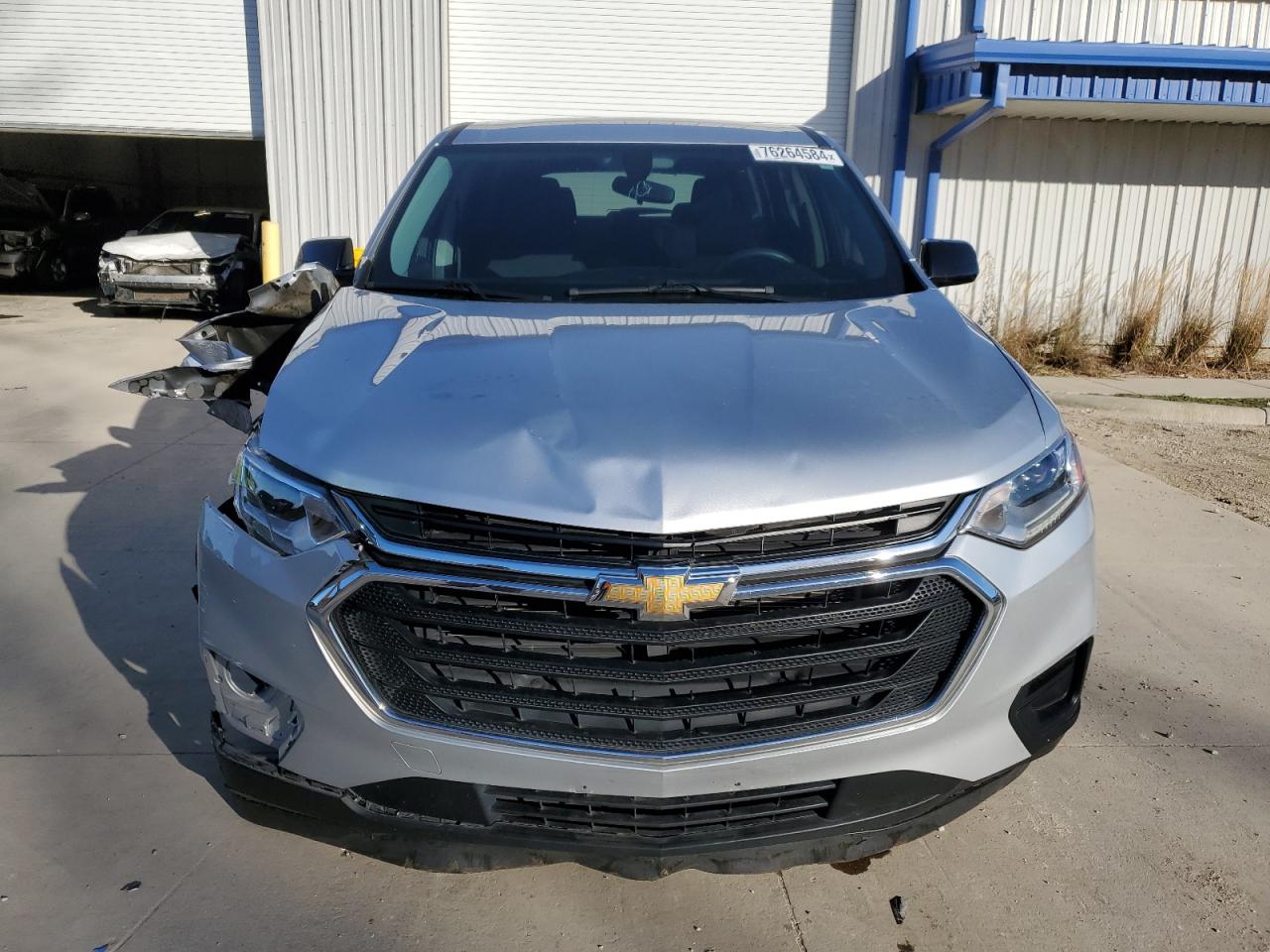 VIN 1GNERFKWXJJ179098 2018 CHEVROLET TRAVERSE no.5