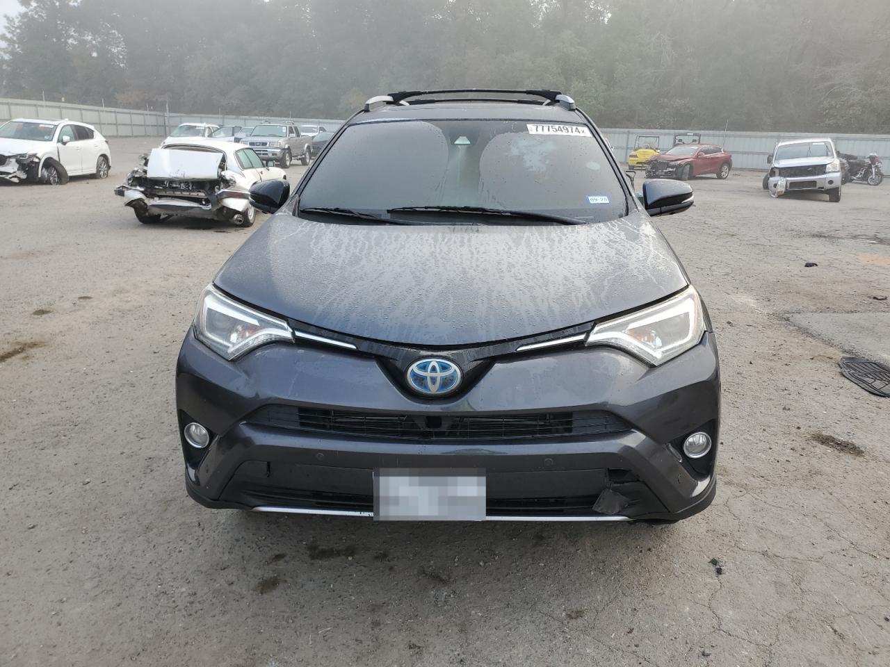 VIN JTMDJREV8HD075119 2017 TOYOTA RAV4 no.5