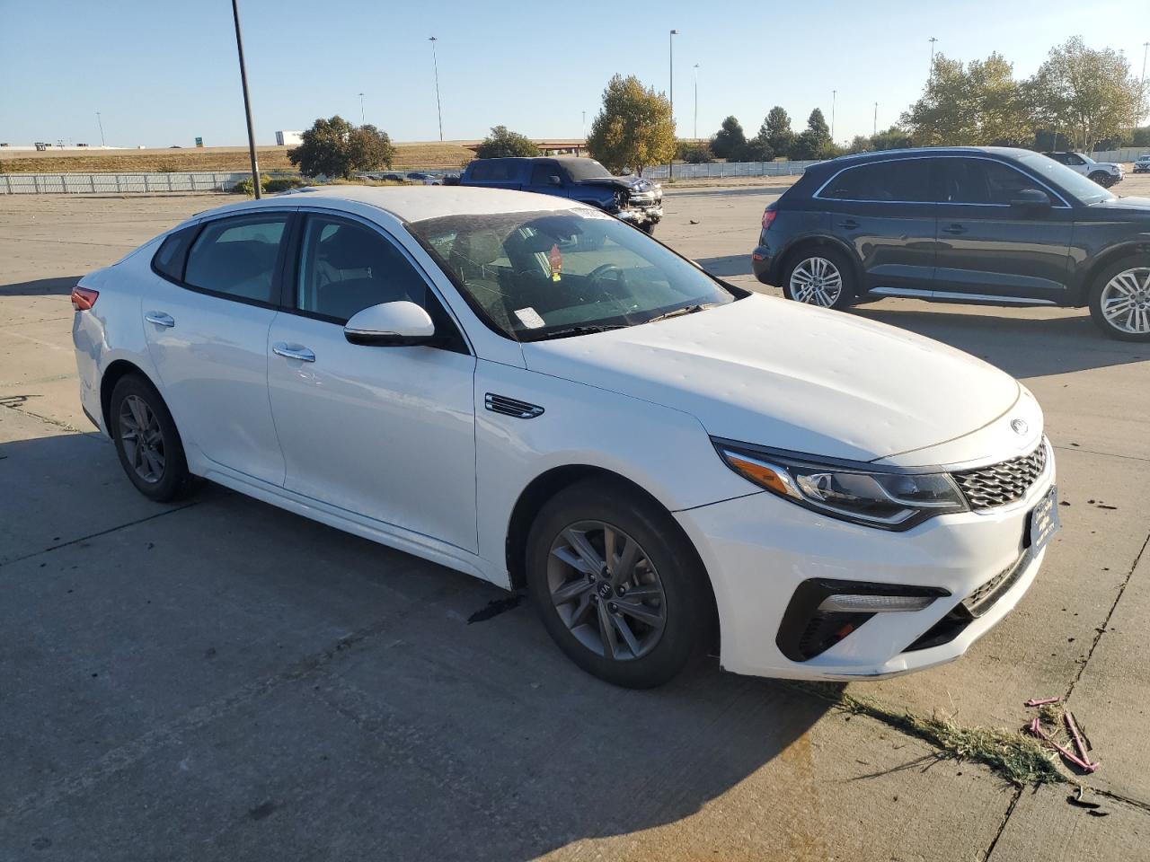 2020 Kia Optima - Image 4