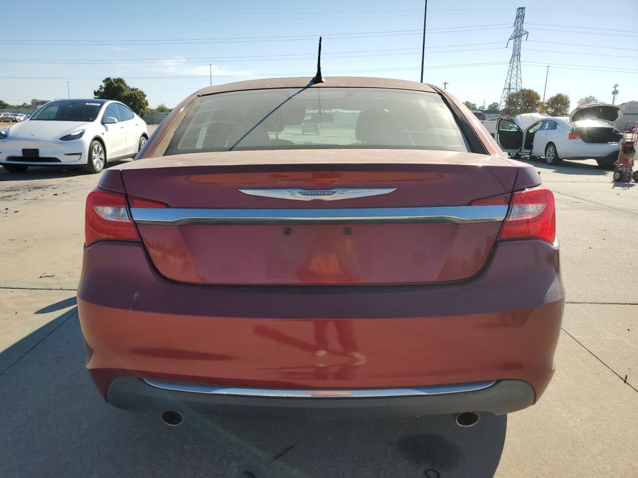 2014 Chrysler 200 Lx VIN: 1C3CCBAG2EN145728 Lot: 77389504