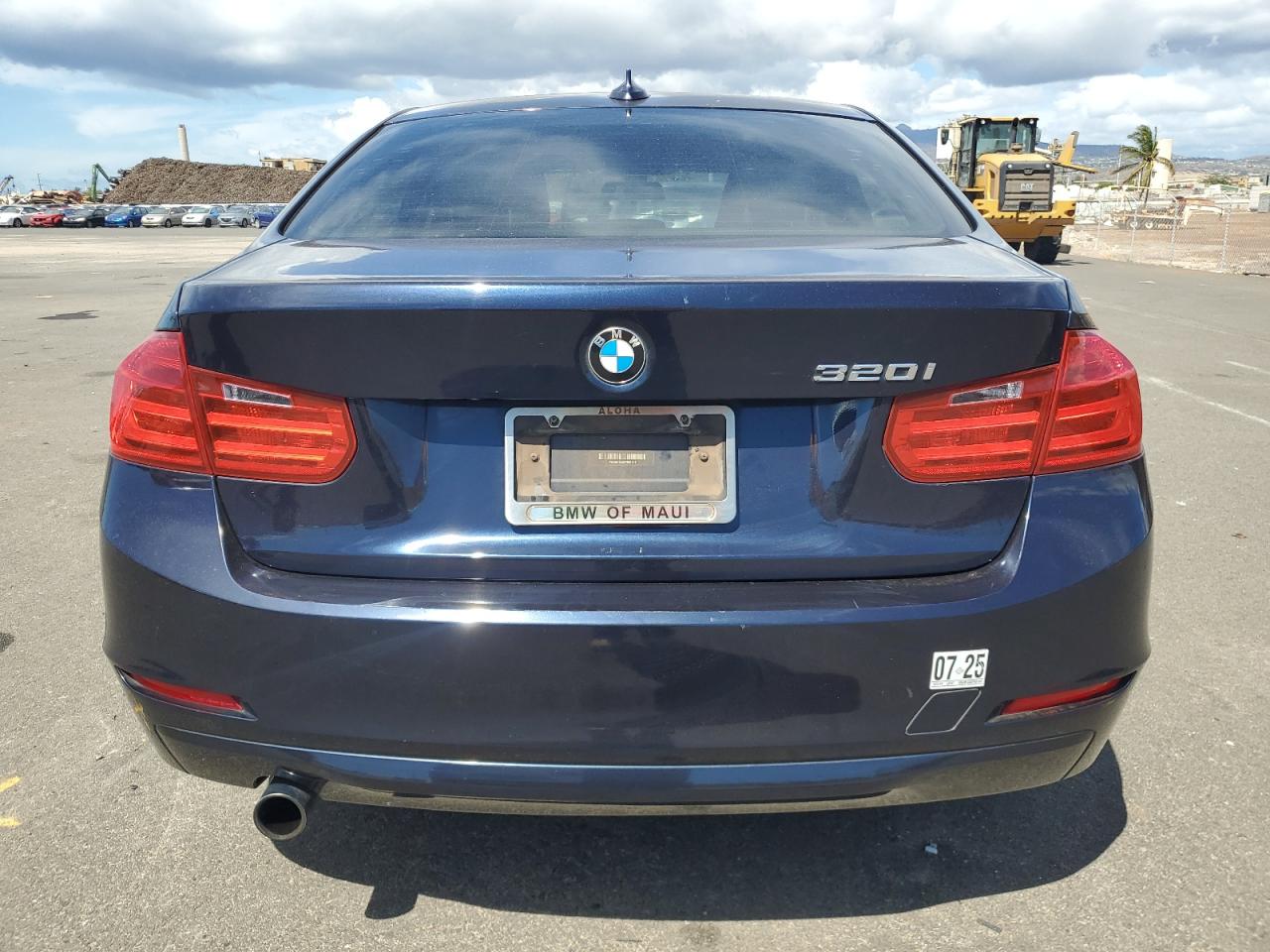 2015 BMW 320 I VIN: WBA3B1C5XFP831247 Lot: 77686394