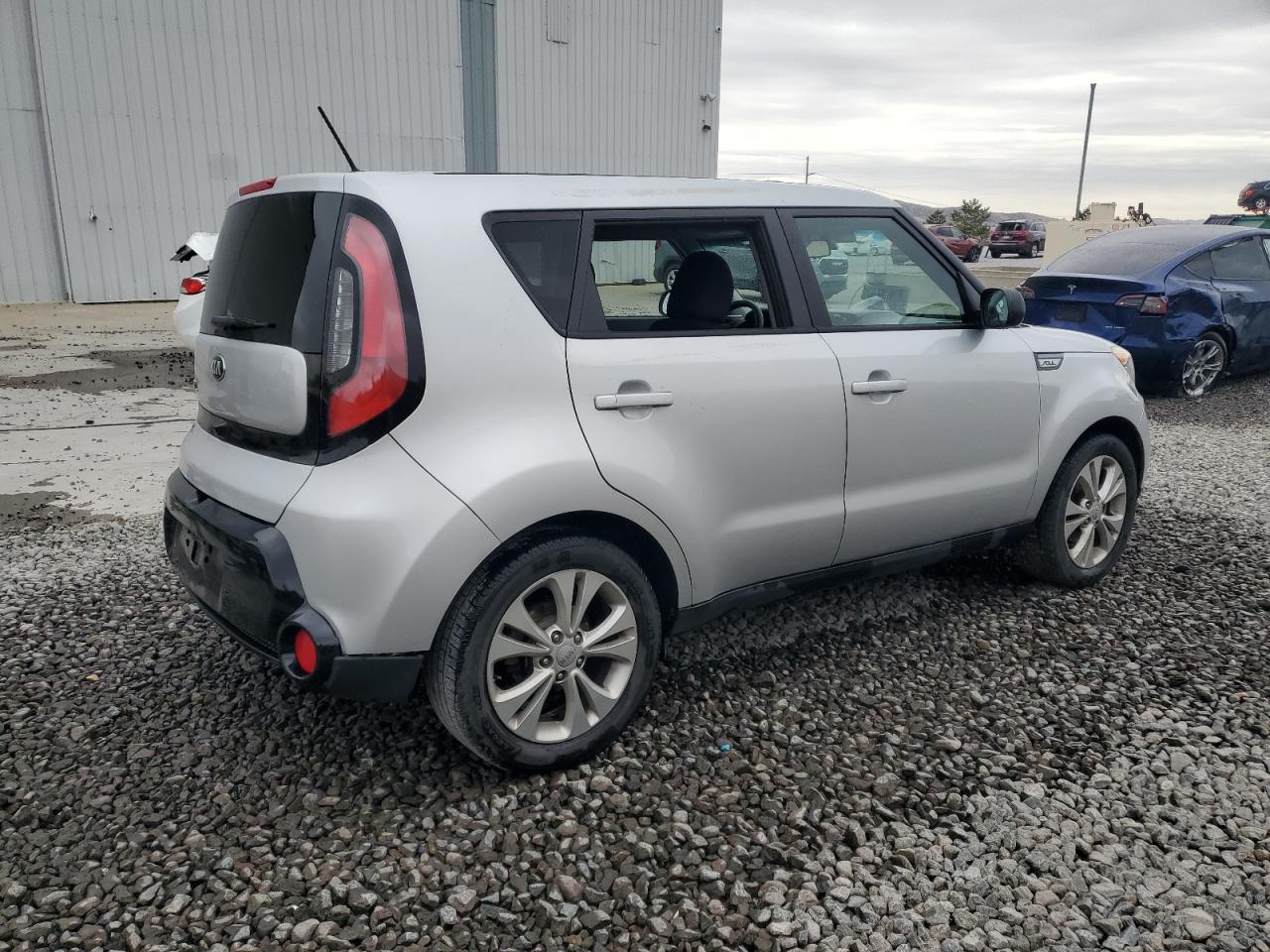 VIN KNDJP3A55G7839722 2016 KIA SOUL no.3