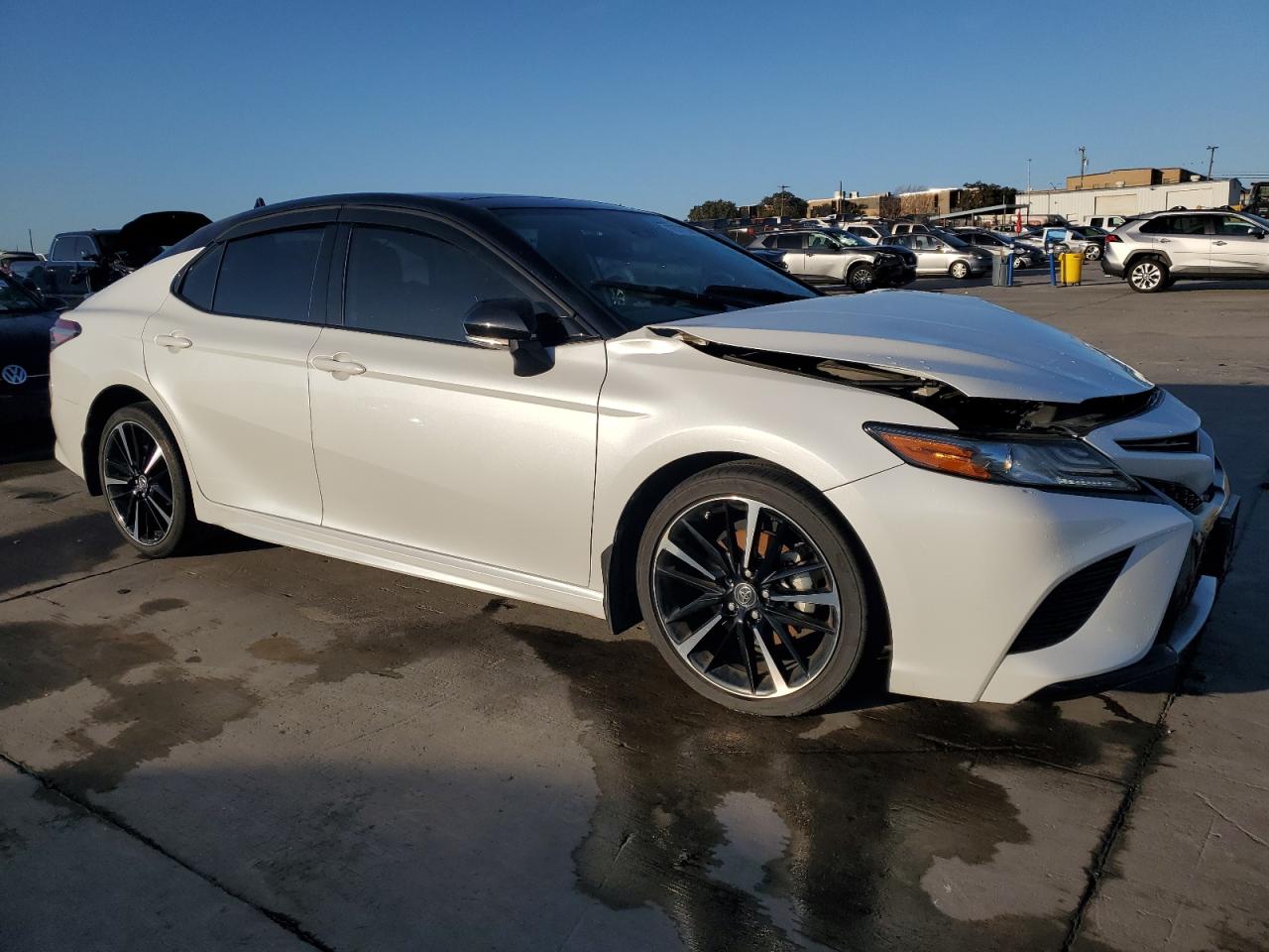 2019 Toyota Camry - Image 4