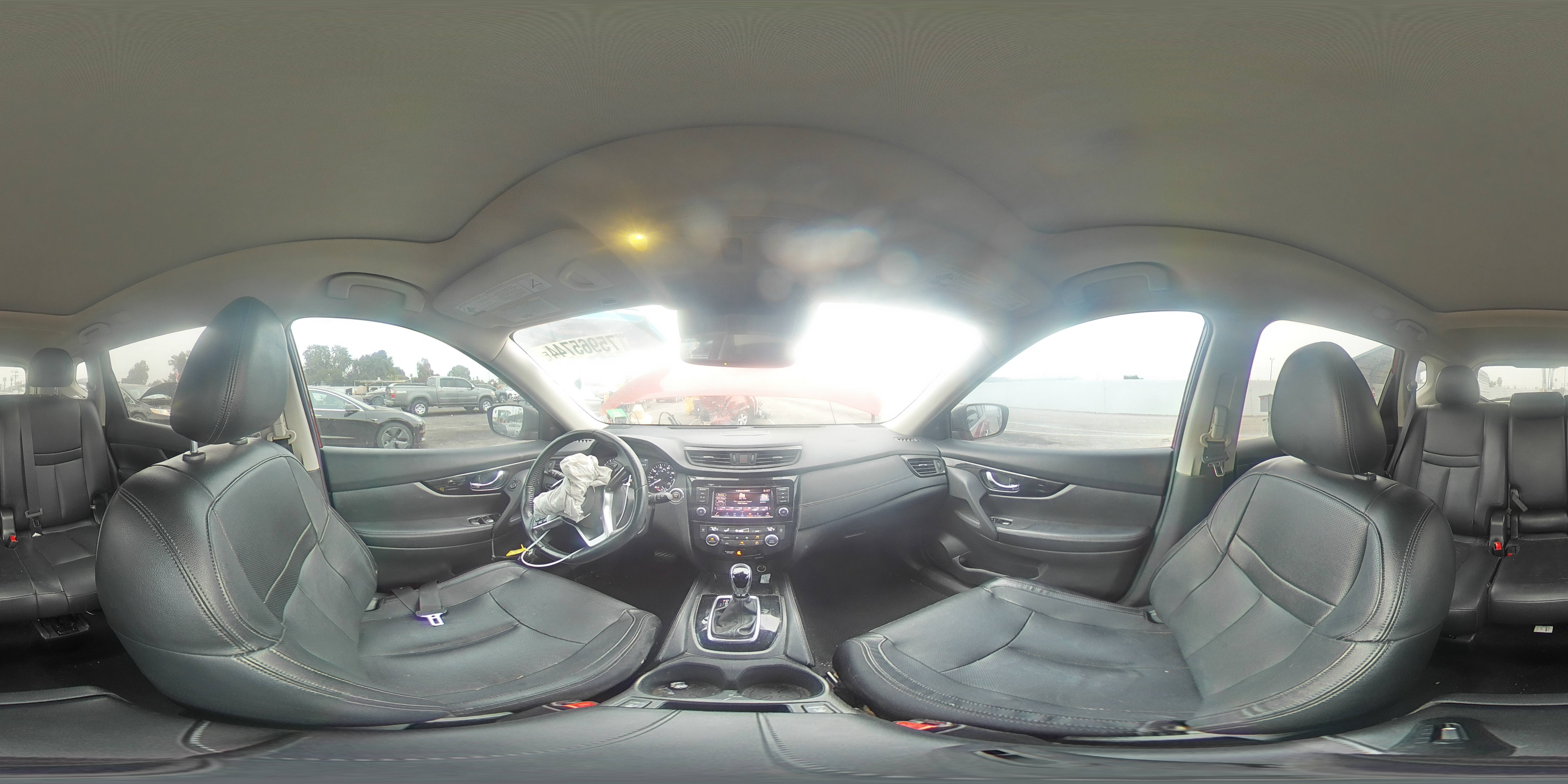2018 Nissan Rogue - Image 14