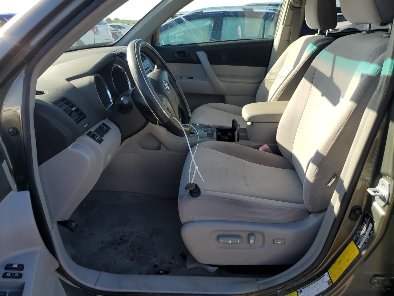 2009 Toyota Highlander VIN: JTEDS41A992068689 Lot: 74049804