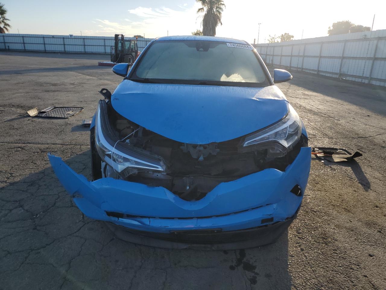 2019 Toyota C-HR - Image 5