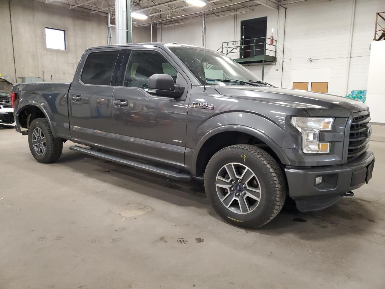 VIN 1FTFW1EG1GFA77908 2016 FORD F-150 no.4