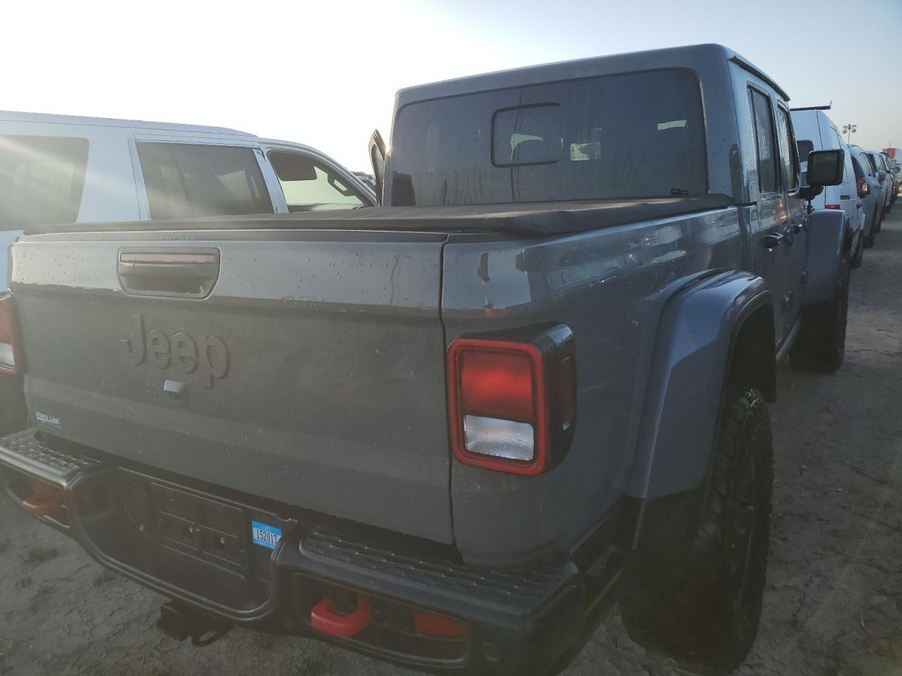 2020 Jeep Gladiator Rubicon VIN: 1C6JJTBG2LL143958 Lot: 76161004