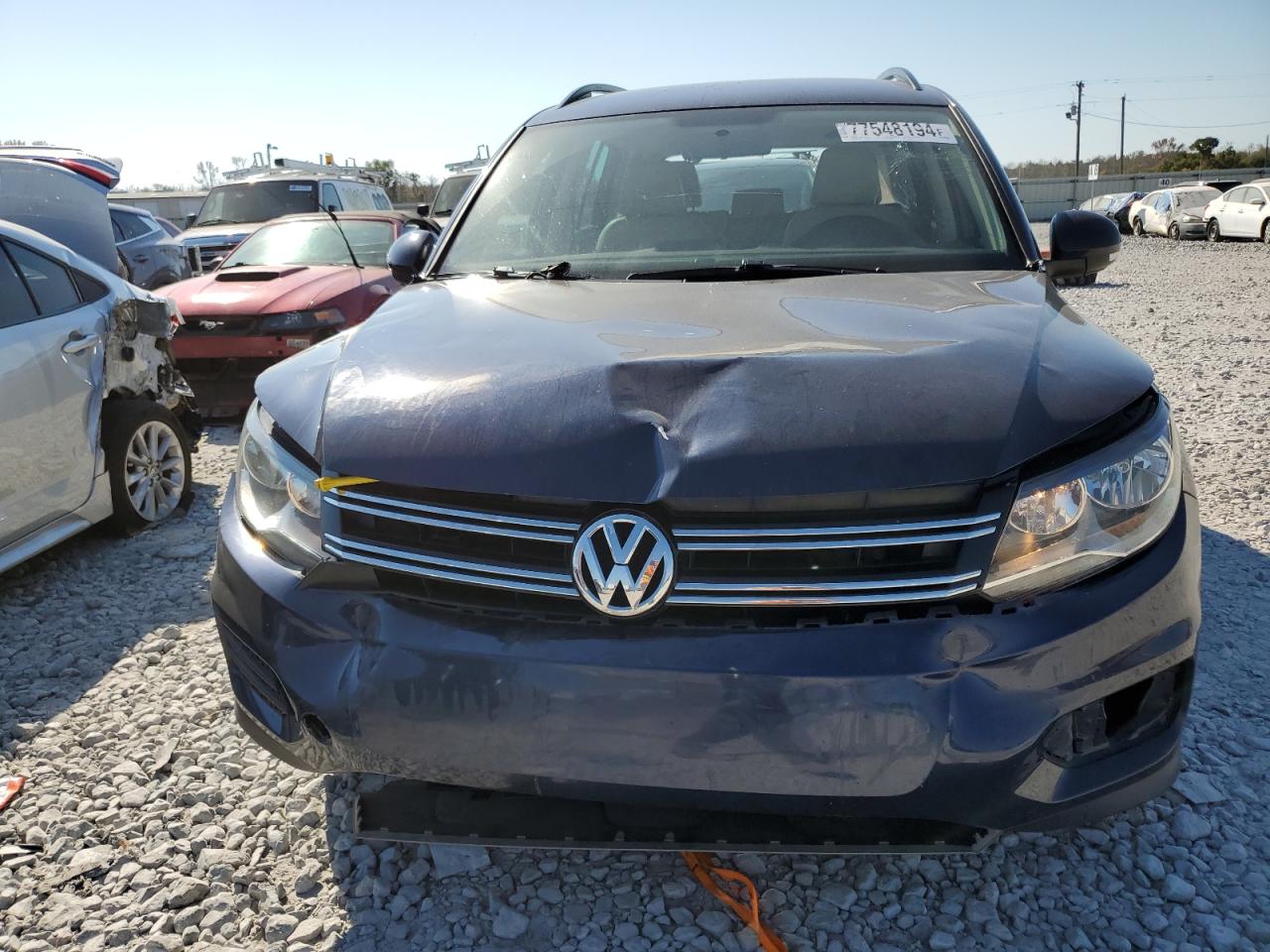 2015 Volkswagen Tiguan - Image 5