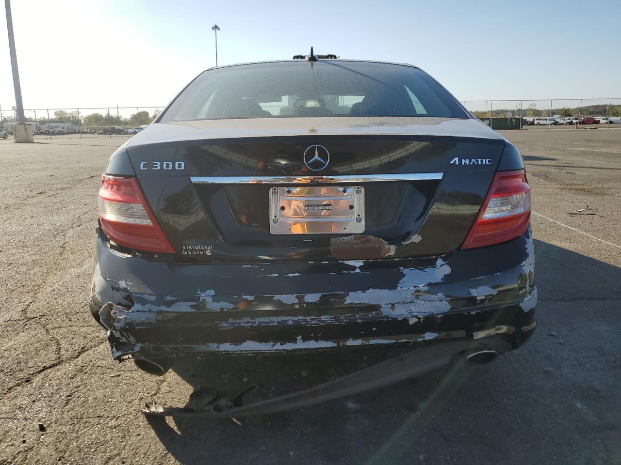 2011 Mercedes-Benz C 300 4Matic VIN: WDDGF8BB3BR164163 Lot: 75925084