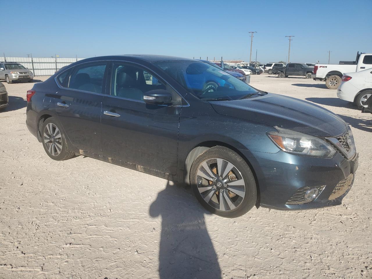 2016 Nissan Sentra - Image 4
