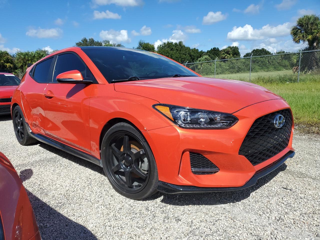 2020 Hyundai Veloster - Image 4
