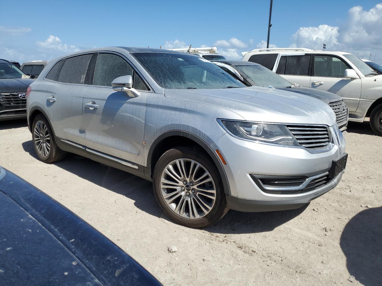 2016 Lincoln MKX - Image 4