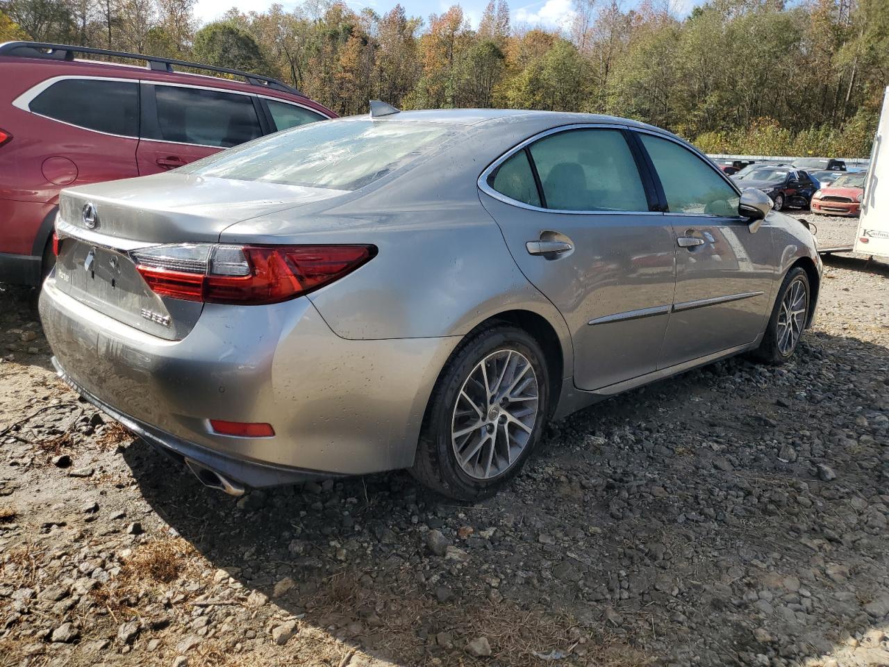 VIN JTHBK1GGXG2232940 2016 LEXUS ES350 no.3