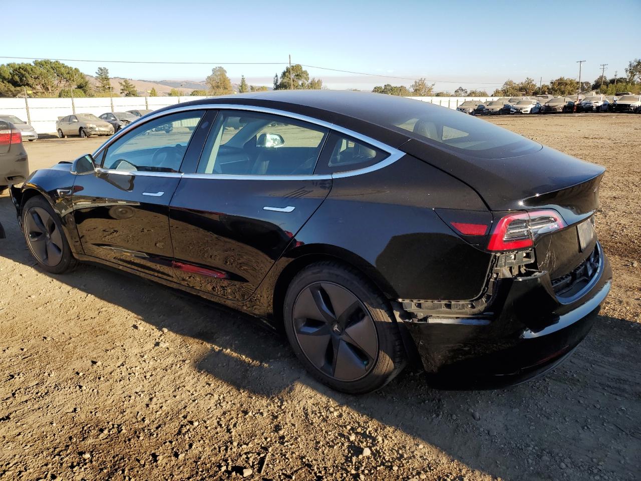 2019 Tesla Model 3 VIN: 5YJ3E1EA9KF305555 Lot: 77797764