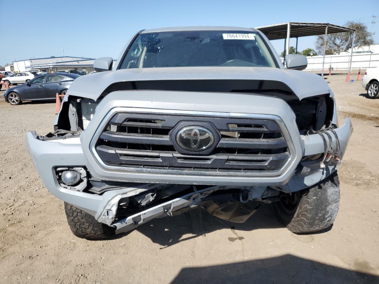 2019 Toyota Tacoma - Image 5