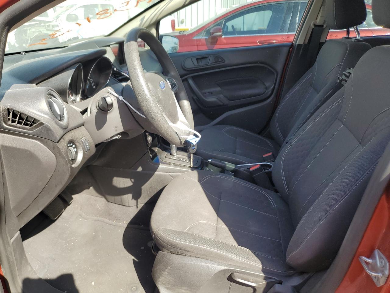 3FADP4BJ5KM105116 2019 Ford Fiesta Se