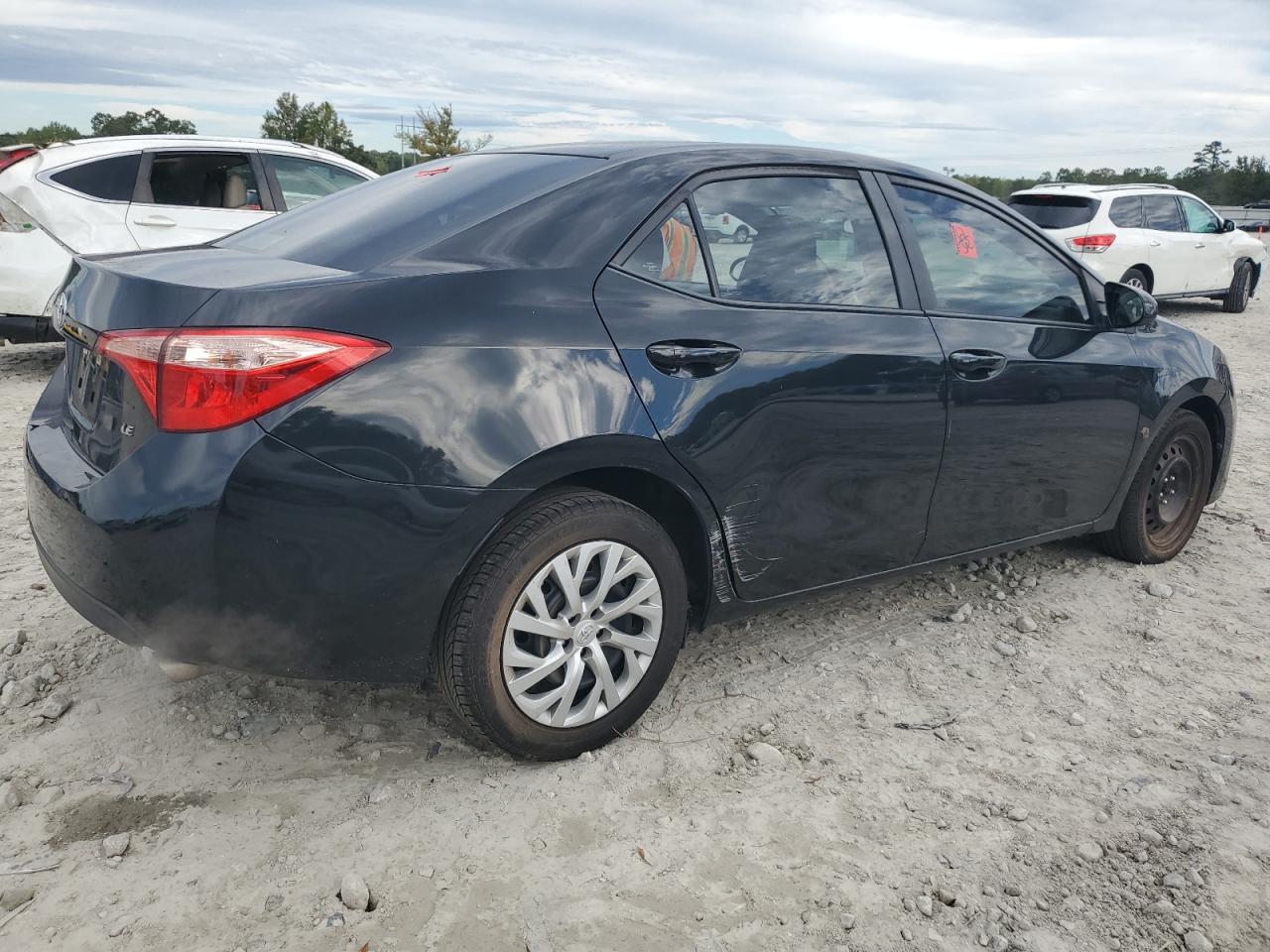 2019 Toyota Corolla - Image 3