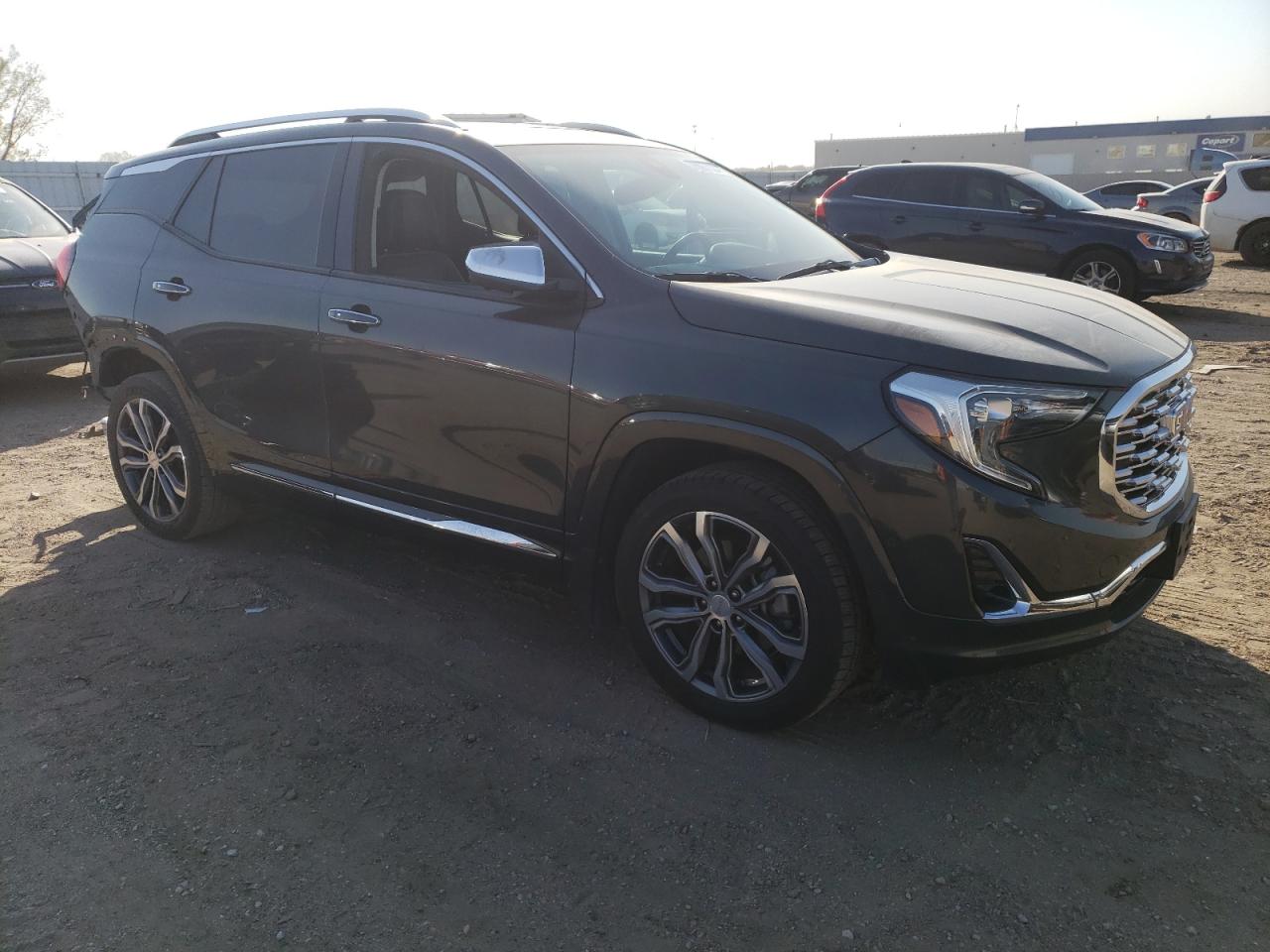 2020 GMC Terrain - Image 4