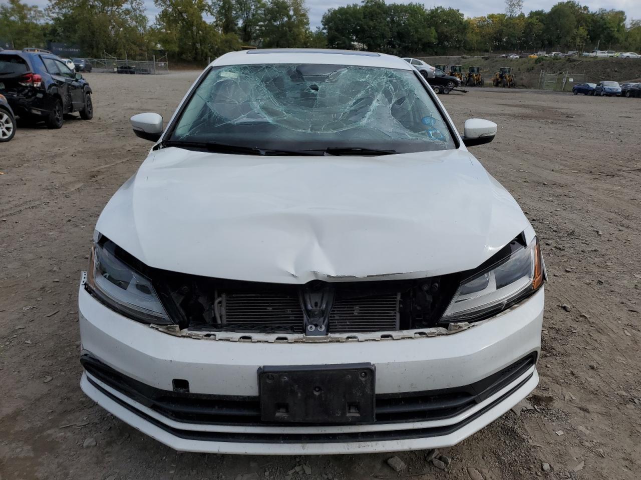 3VWDB7AJXHM411374 2017 Volkswagen Jetta Se