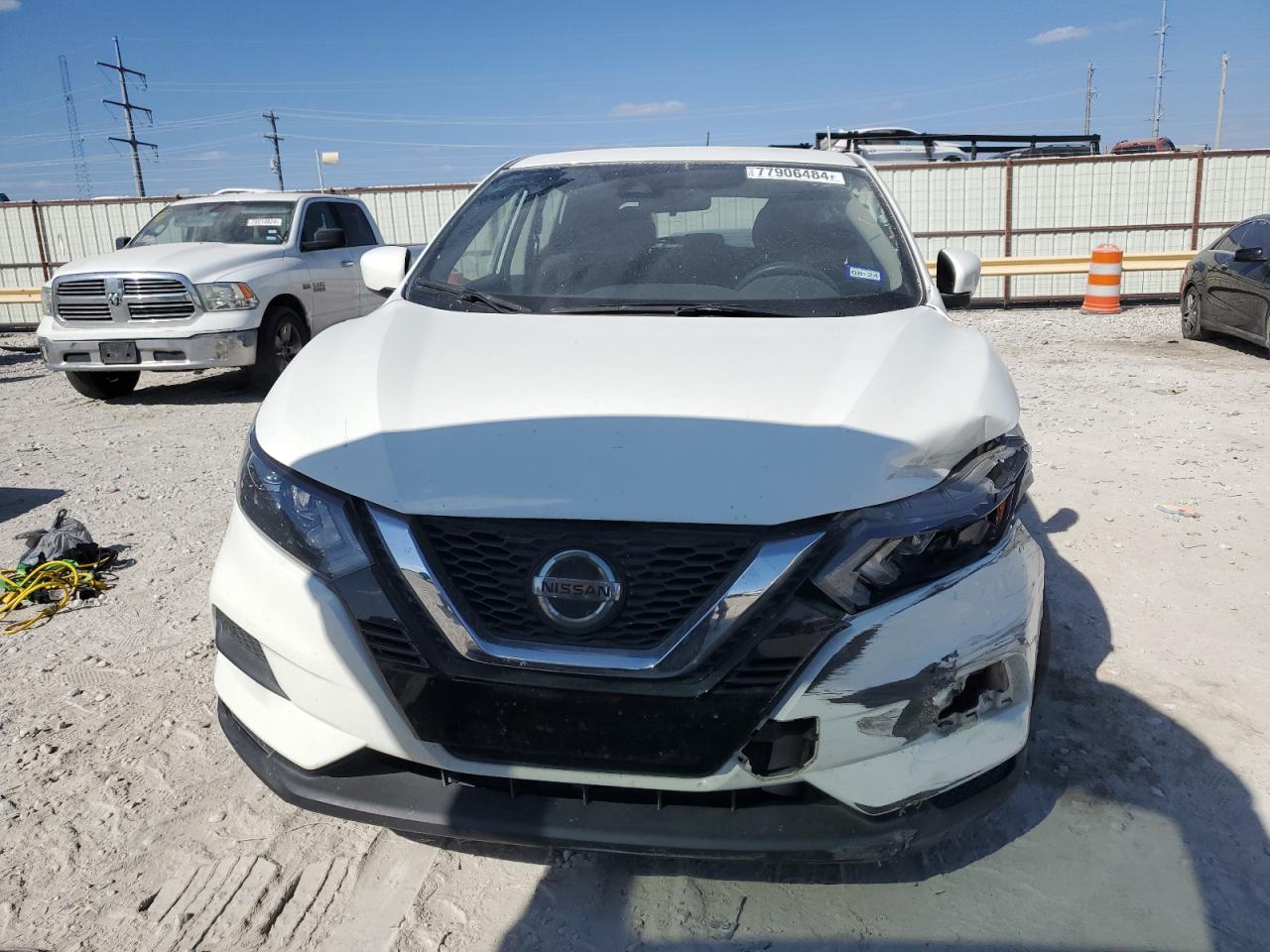 2021 Nissan Rogue - Image 5
